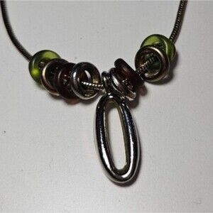 Silver tone oval pendant necklace 19"